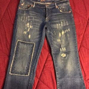Joy jeans denim distressed capri sz 9/10